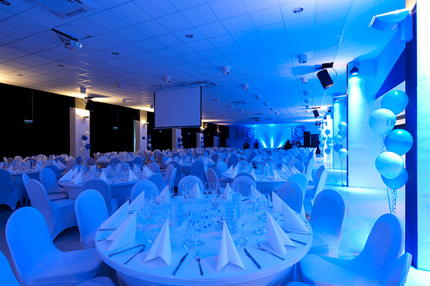 Tartsd esküvődet az Abonyi Hall-ban! Corvina Party Service