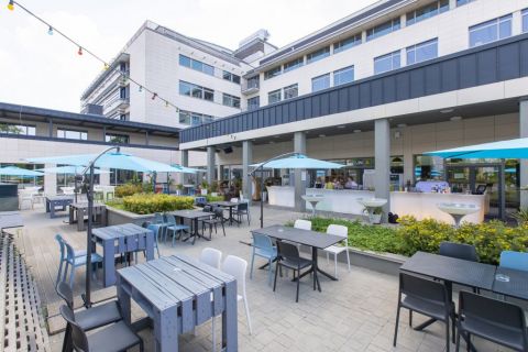 Hinta Terrace